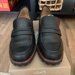 Madewell Corinne Lugsole Loafer in Leather